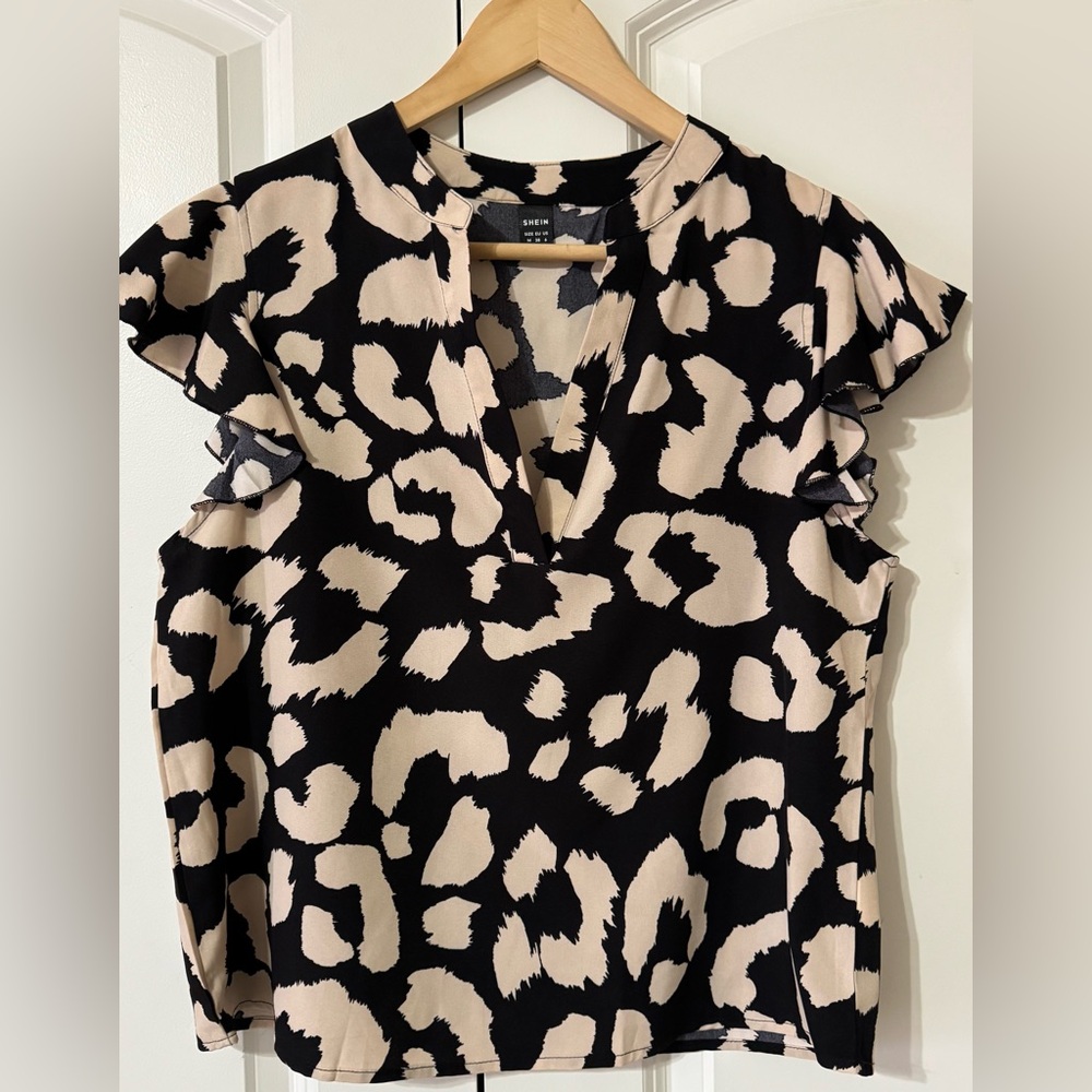 Stylish Black and Cream Women's Top